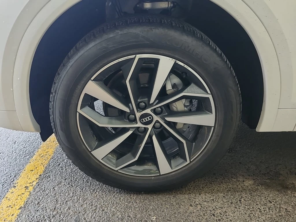 Audi Q5 * PROGRESSIV * CARFAX *    | Mobile.bg   6