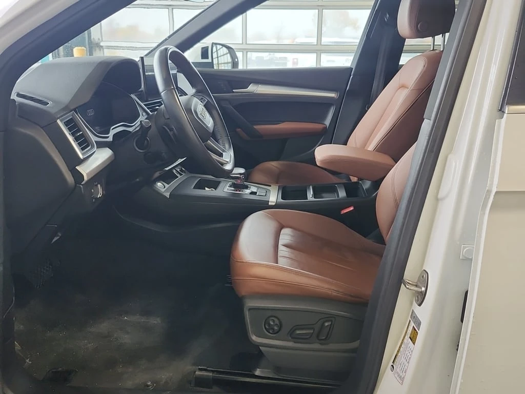 Audi Q5 * PROGRESSIV * CARFAX *    | Mobile.bg   5