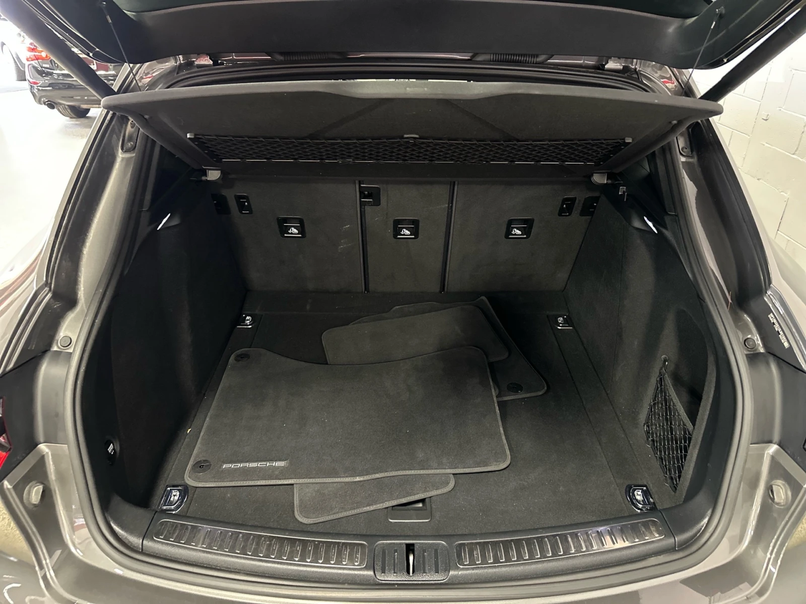 Porsche Macan S* ADAPTIVE* PANO* 20" SPYDER* 2�����* ������� | Mobile.bg � ����������� 17