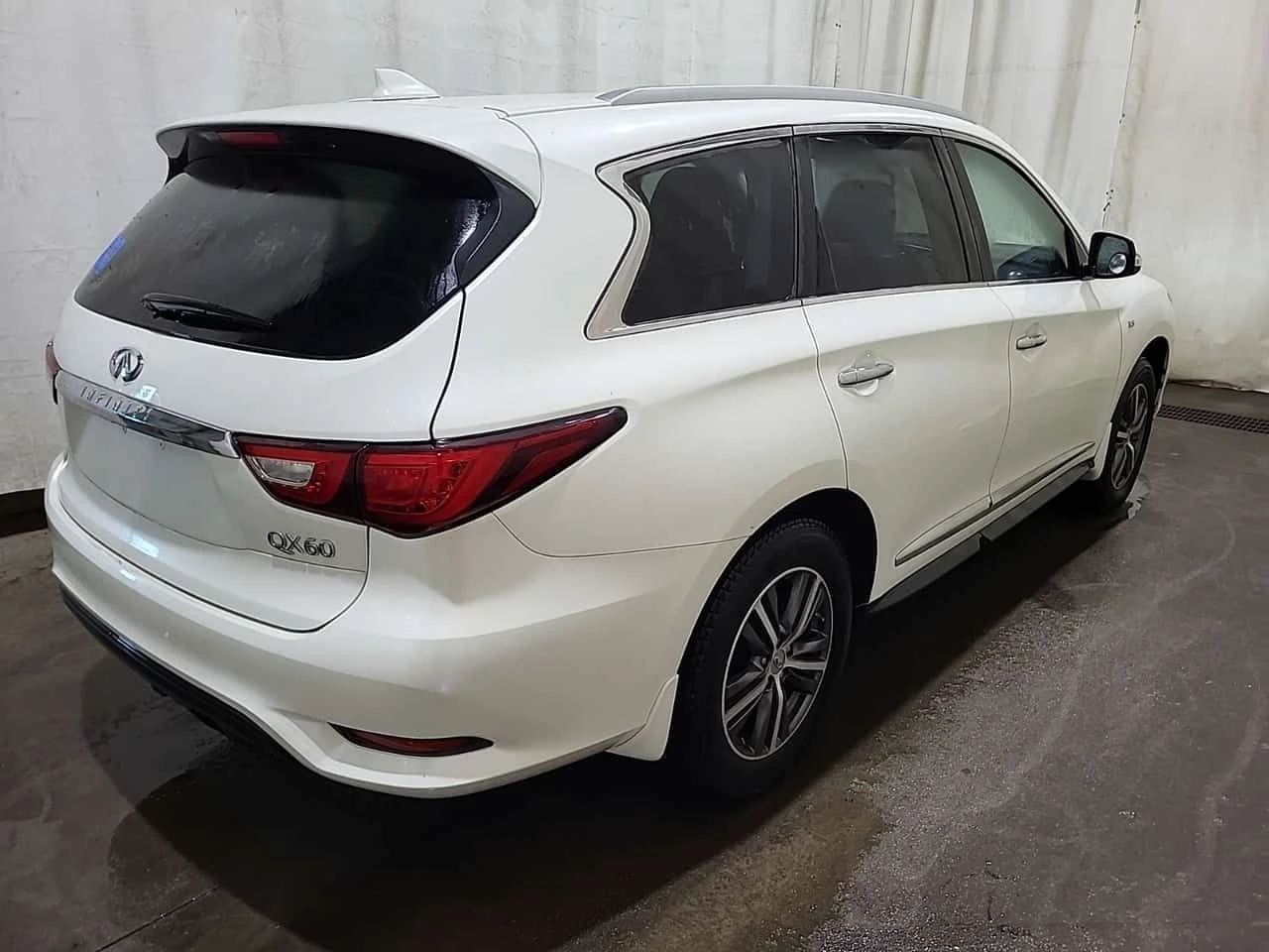 Infiniti QX60  AWD 4DR | PANORAMA| CARFAX , снимка 3 - Автомобили и джипове - 53841779