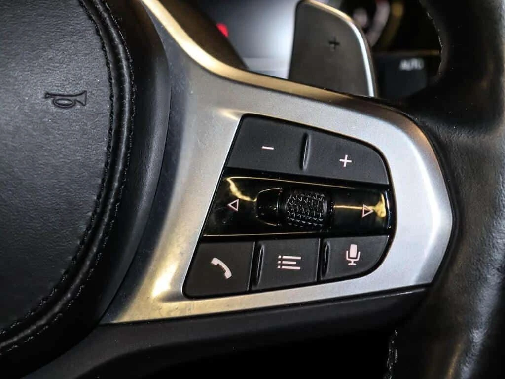 BMW X3 * xDrive30i Sports Activity Vehicle * CARFAX * ЦЕН, снимка 11 - Автомобили и джипове - 53864731