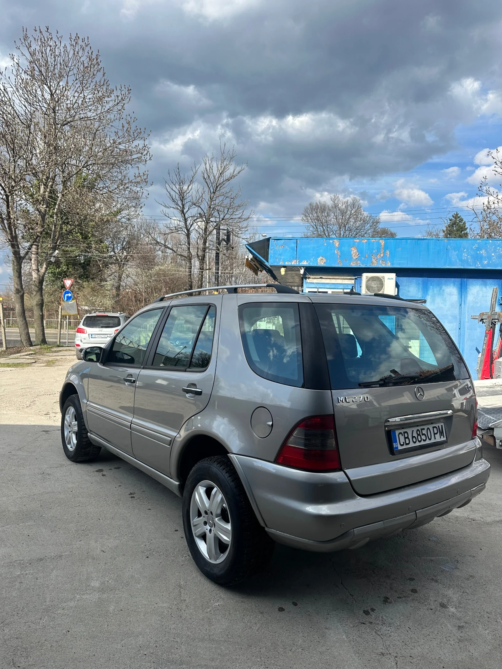 Mercedes-Benz ML 270 2.7 163 face, снимка 4 - Автомобили и джипове - 54032150