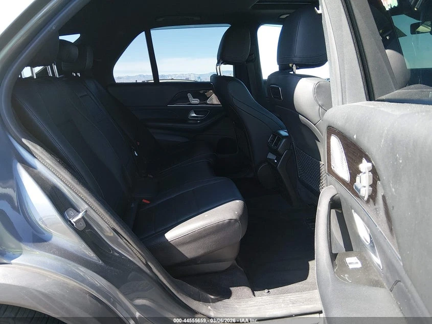 Mercedes-Benz GLE 350 2.0l 4Matic, снимка 8 - Автомобили и джипове - 54310346