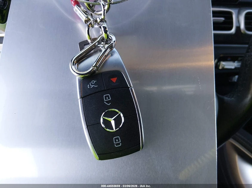 Mercedes-Benz GLE 350 2.0l 4Matic, снимка 11 - Автомобили и джипове - 54310346