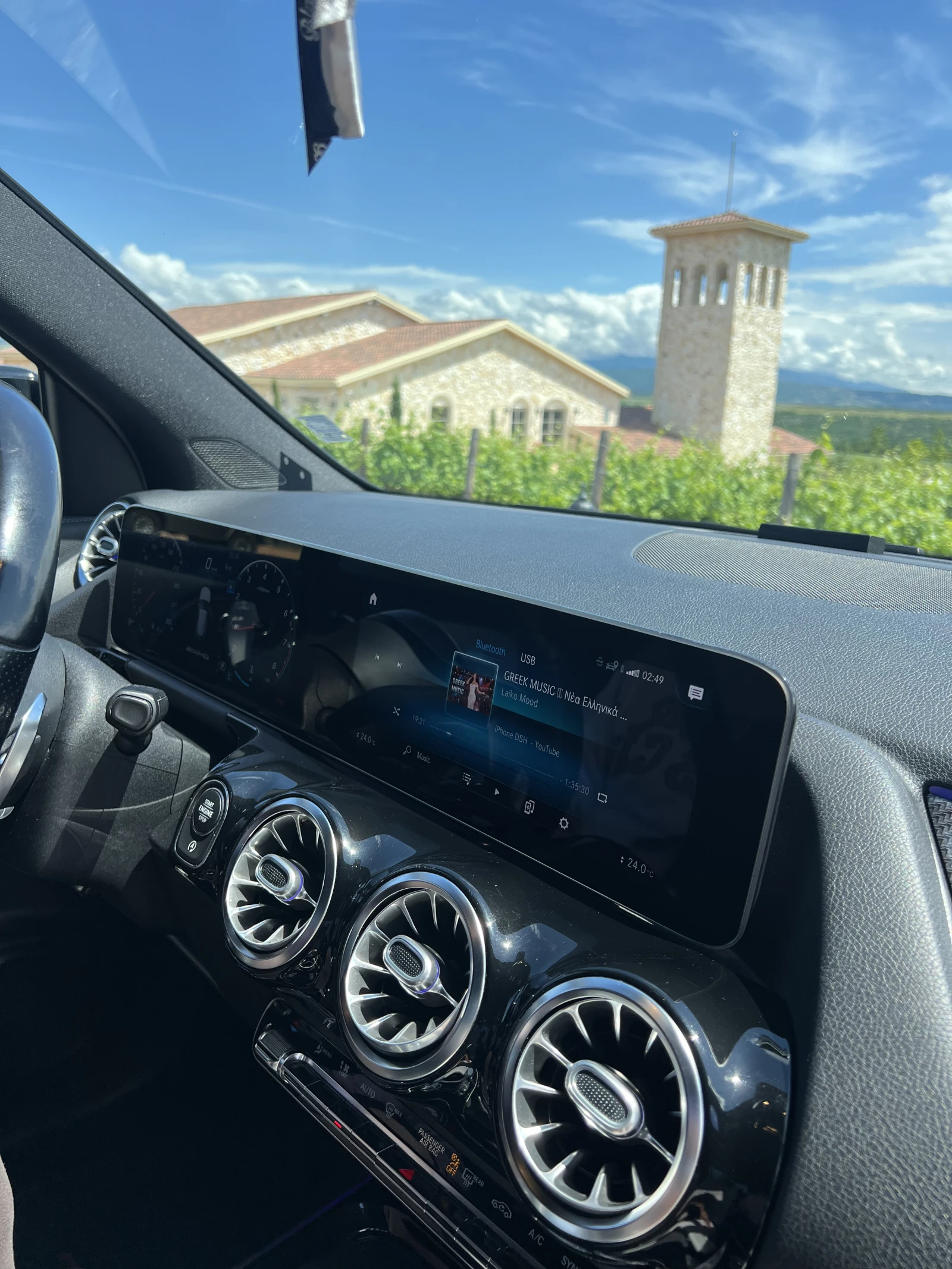 Mercedes-Benz GLA 45 AMG, снимка 11 - Автомобили и джипове - 54793642