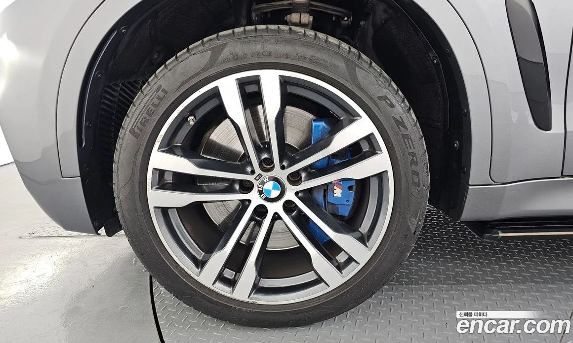 BMW X6 M50d, снимка 5 - Автомобили и джипове - 56157085