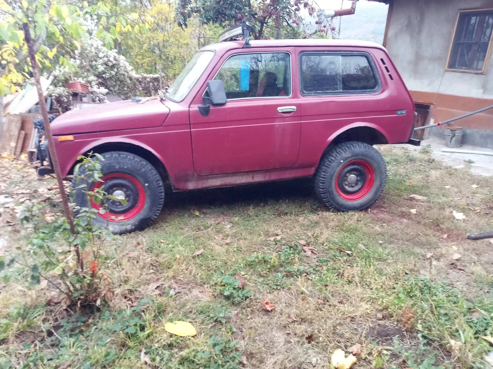 Lada Niva, снимка 3 - Автомобили и джипове - 56467740