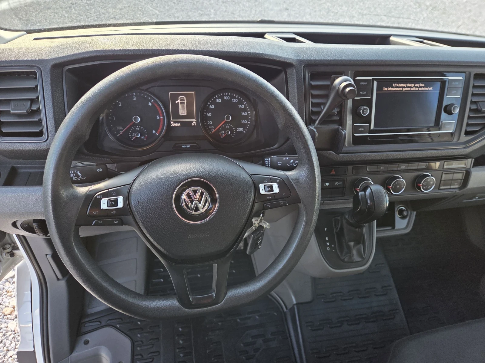 VW Crafter 2.0 TDI, DSG, Климатик, Нави - изображение 10