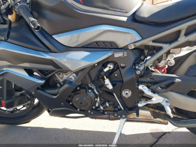 BMW S * S1000RR* AKRAPOVIC*  - изображение 9