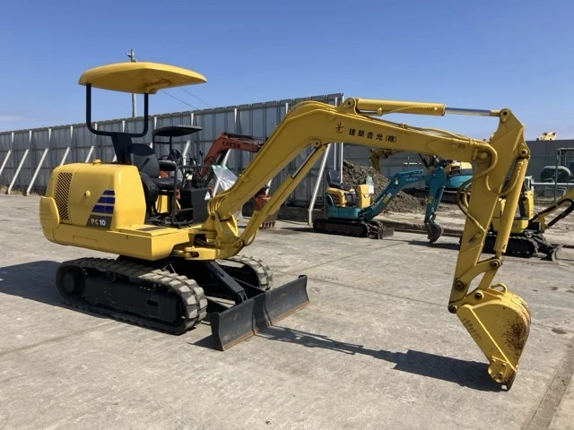 Багер Komatsu Komatsu PC10-7 - ОЧАКВАН ВНОС 10.07.2026!!!, снимка 2 - Индустриална техника - 53885814