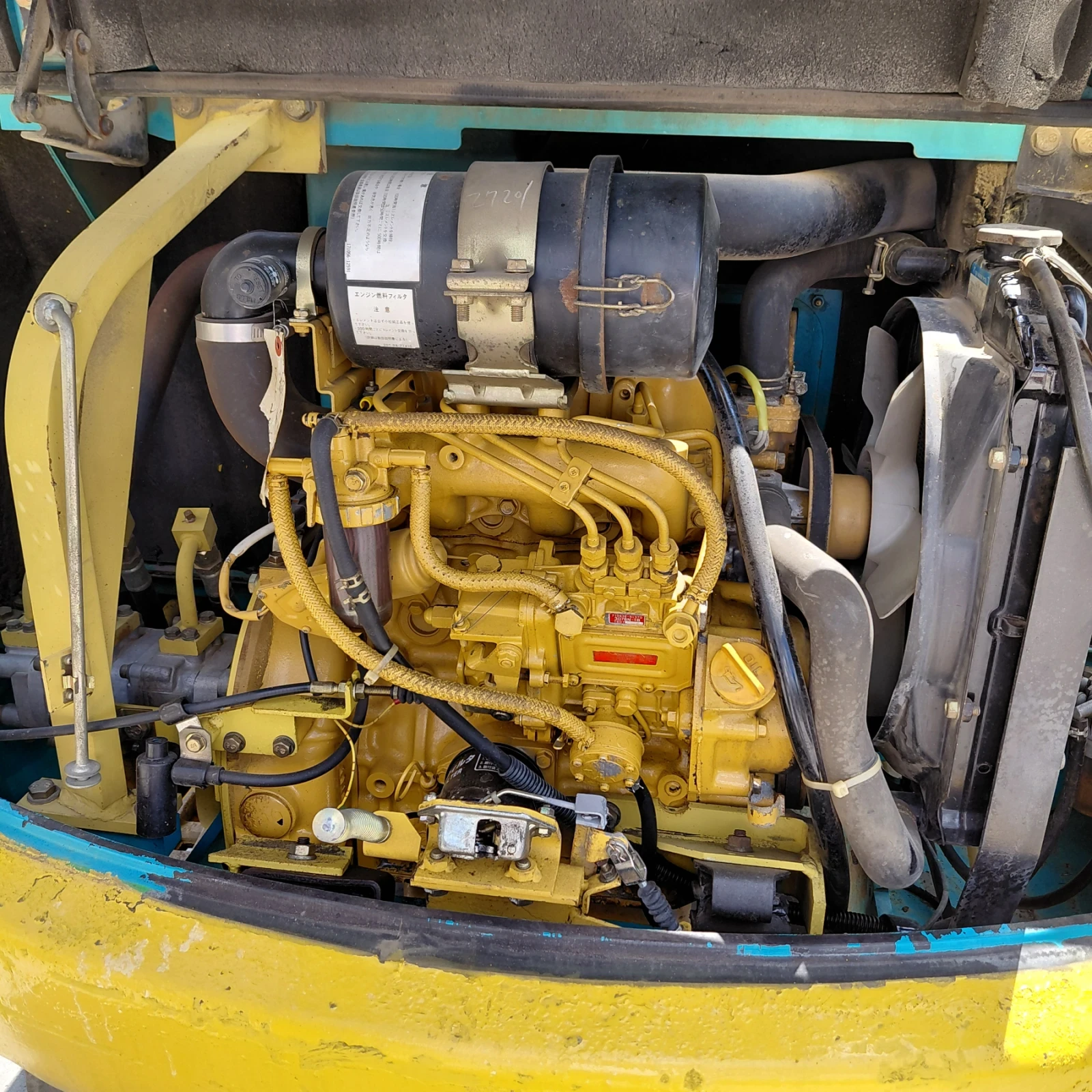 Багер Komatsu PC10-7 * 1800 МОТОЧАСА * ЛИНИЯ ЗА ЧУК *  , снимка 11 - Индустриална техника - 53885814