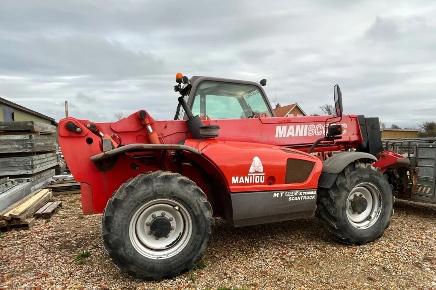 Телескопични товарачи Manitou MT1235S, снимка 8 - Индустриална техника - 55932796
