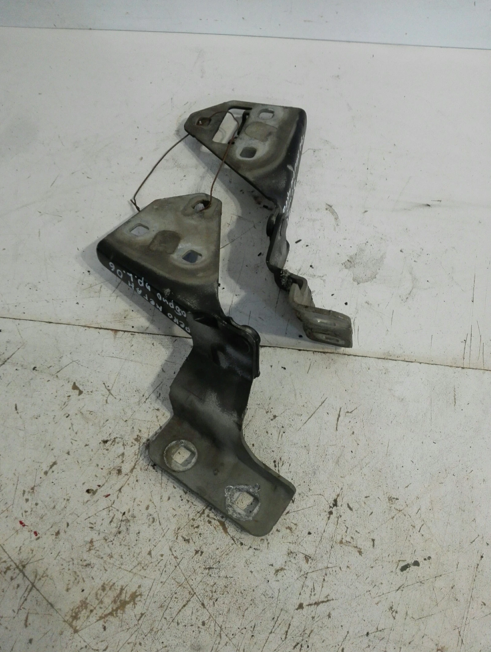    (  )    | Mobile.bg   1