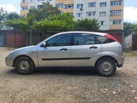 Ford Focus 1.8 TDDI 90 к.с., снимка 2