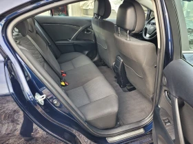 Toyota Avensis 2.2 D-4D, снимка 8