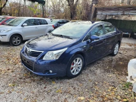 Toyota Avensis 2.2 D-4D, снимка 1