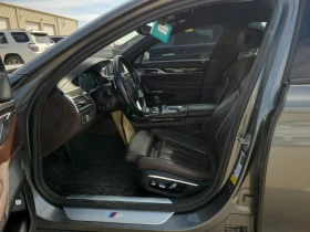 BMW 750 xDrive *    * (CARFAX) | Mobile.bg    9