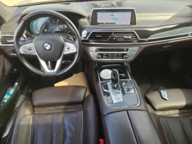 BMW 750 xDrive *    * (CARFAX) | Mobile.bg    6