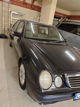 Обява за продажба на Mercedes-Benz E 220 2.2CDI ~3 890 лв. - изображение 1 | Auto.bg Обява за продажба на Mercedes-Benz E 220 2.2CDI ~3 890 лв. - изображение 1
