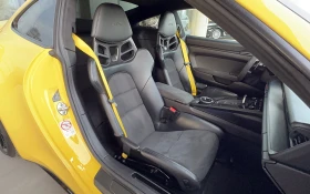 Porsche 911 Carrera 4 GTS - цена по договаряне - 28070232 7