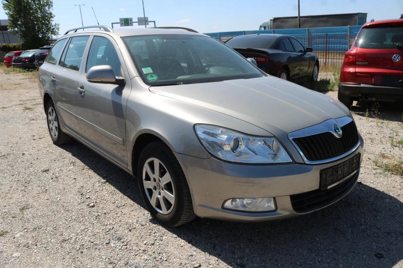 Skoda Octavia 1.4 TSI, снимка 4 - Автомобили и джипове - 47026326