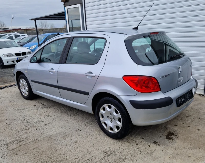 Peugeot 307 1.6i Face Lift , снимка 4 - Автомобили и джипове - 48218233