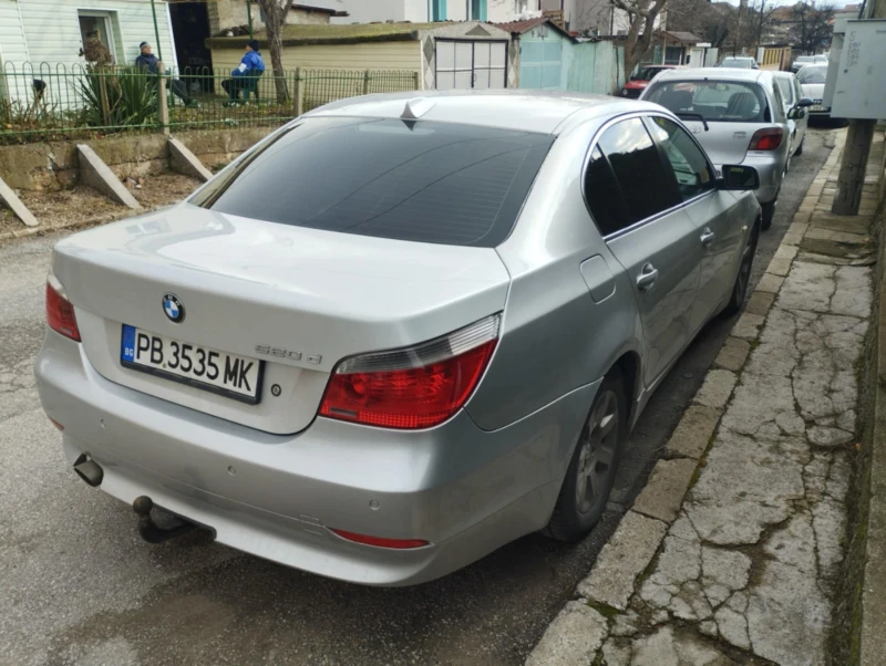 BMW 520 E60, снимка 3 - Автомобили и джипове - 48654617