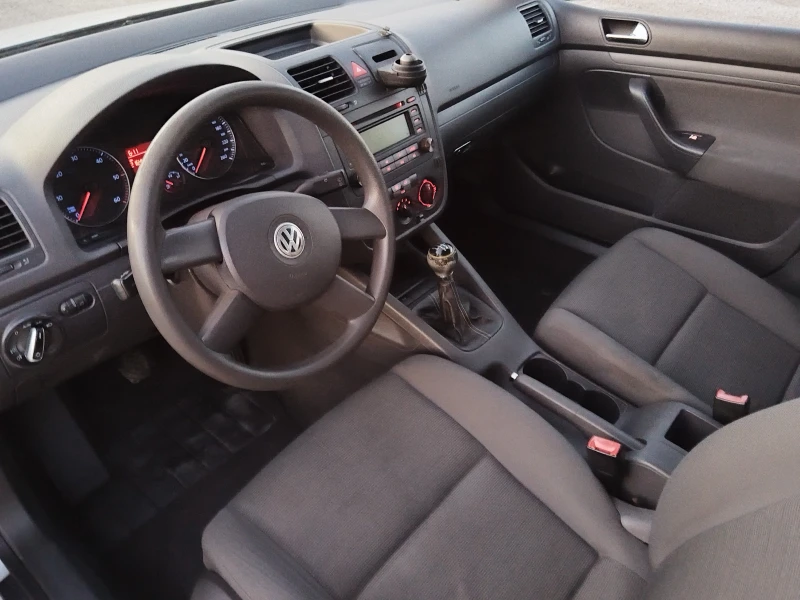 VW Golf 1.9 ТДИ 105к.с.* Xenon* , снимка 14 - Автомобили и джипове - 48804354