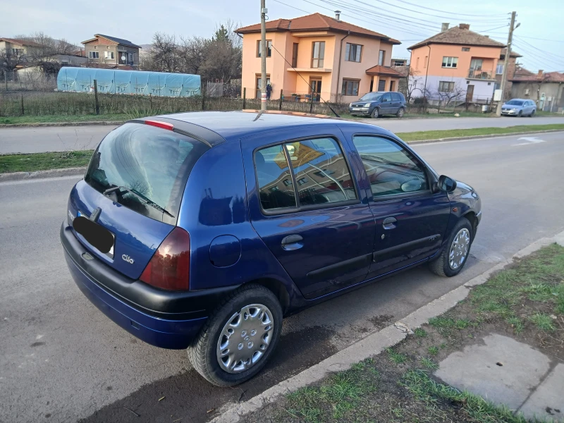 Renault Clio 1.4 клима  гаражен , снимка 14 - Автомобили и джипове - 49507574