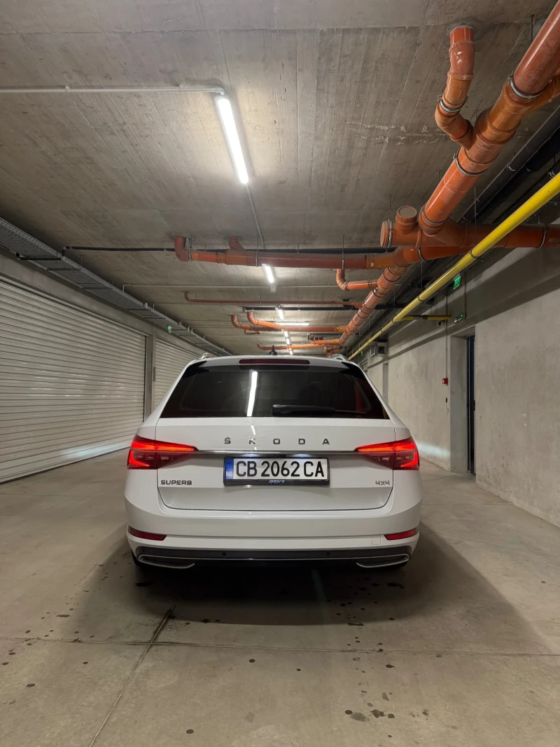 Skoda Superb L&K 2.0 TDI 200к.с. 4x4 Digital Cockpit, Matrix, снимка 5 - Автомобили и джипове - 53047677