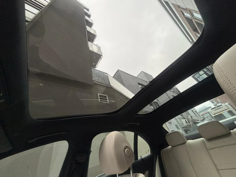 Mercedes-Benz E 350 * CARFAX * БЕЗ ПЪРВОНАЧАЛНА ВНОСКА, снимка 11 - Автомобили и джипове - 53110789