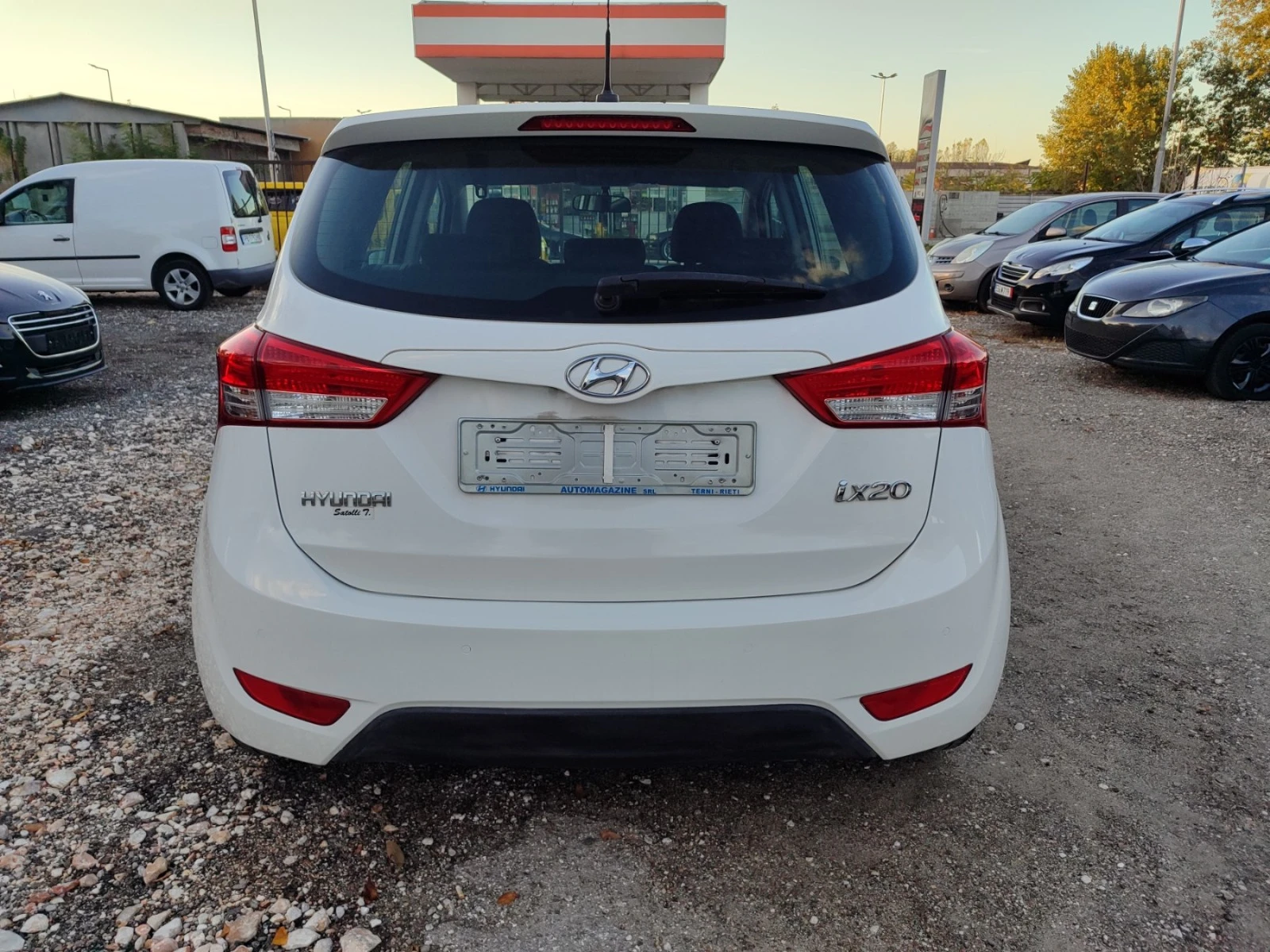 Hyundai Ix20 1.6i газ/бензин - изображение 3