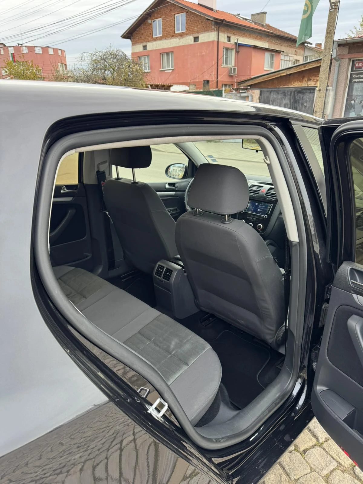 VW Golf 1.9 TDI / Navigation - изображение 8