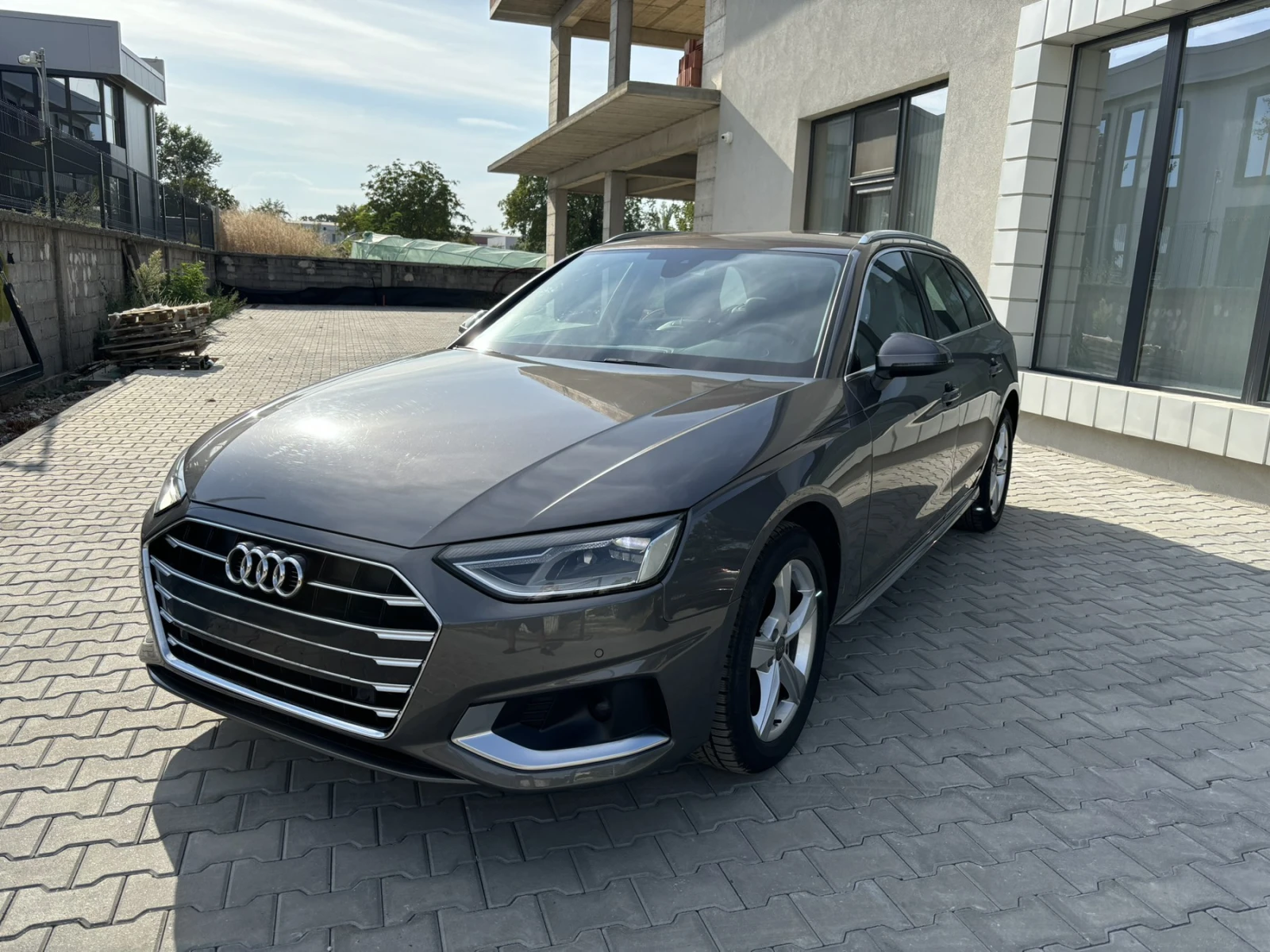 Audi A4 2.0 TDI  - изображение 3