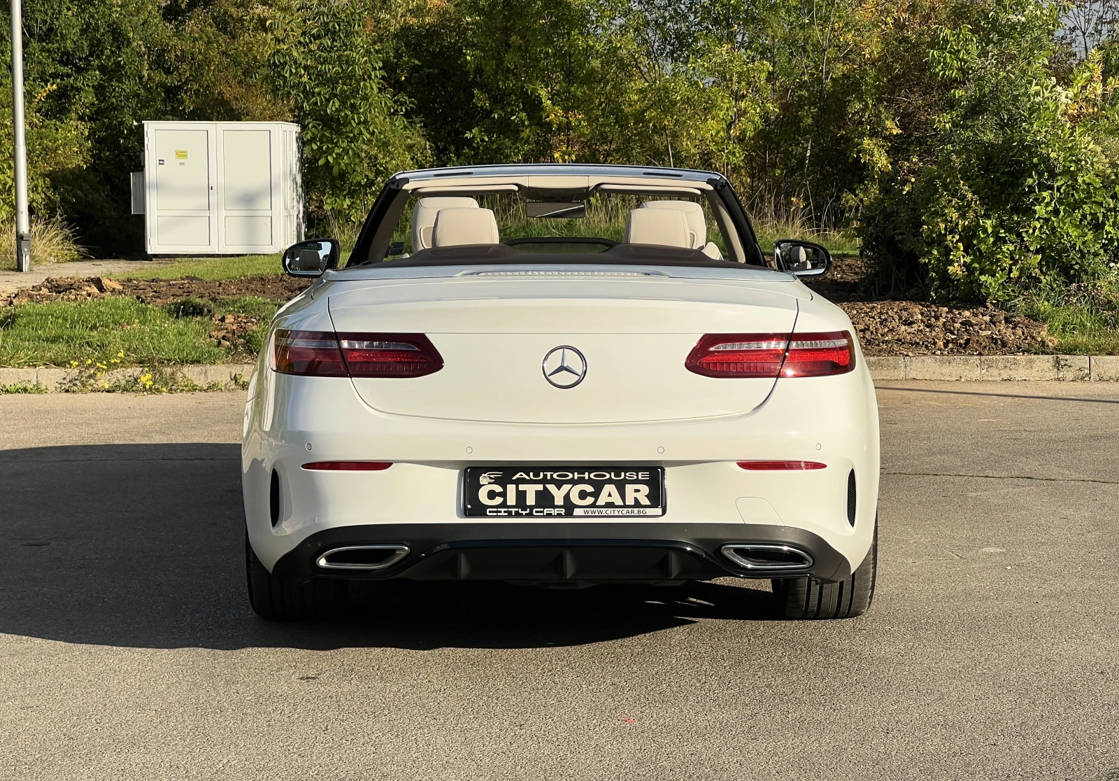 Mercedes-Benz E 220 d/CABRIO/AMG/NIGHT/BURMESTER/MEMORY/360 CAMERA/ - изображение 5