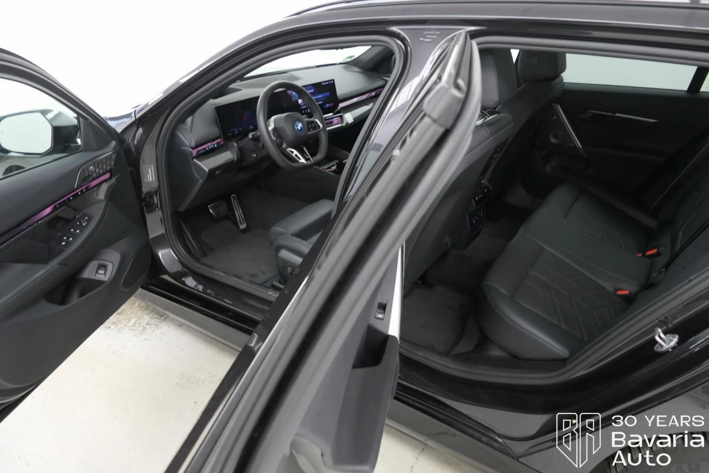 BMW i5 40 eDrive Touring M Sport Paket | Mobile.bg   5