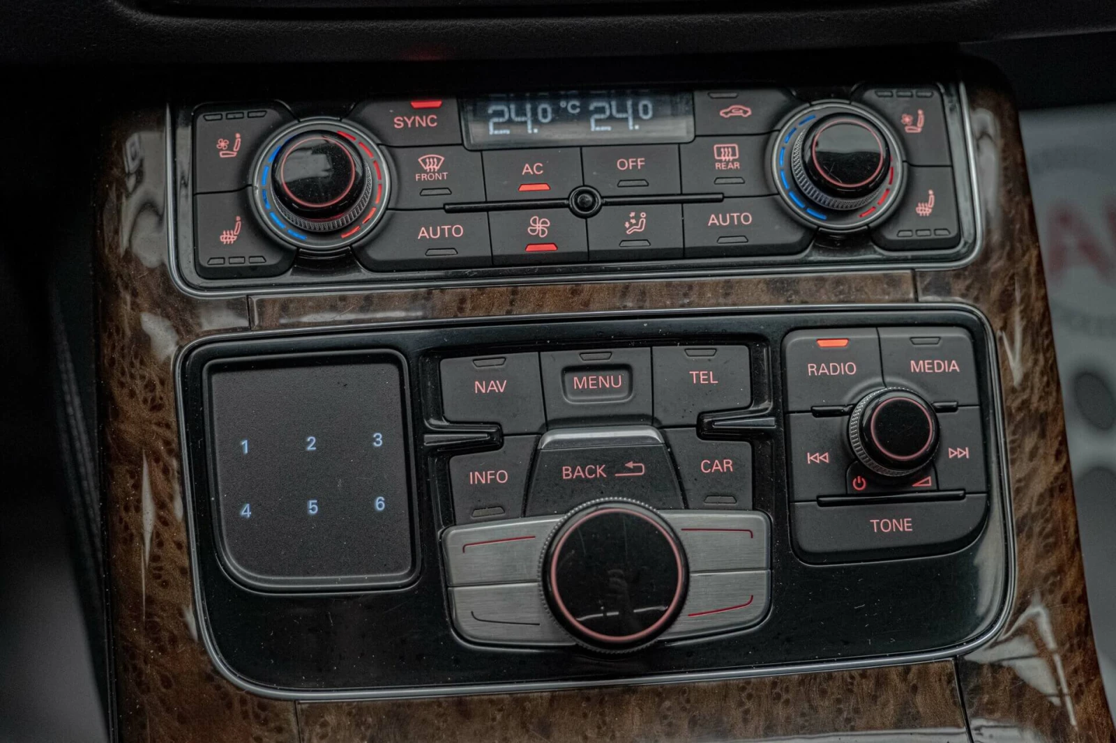 Audi A8 4.2TDI/Алкантар/Шибедах/Обдухване/Bose/Камера - изображение 10