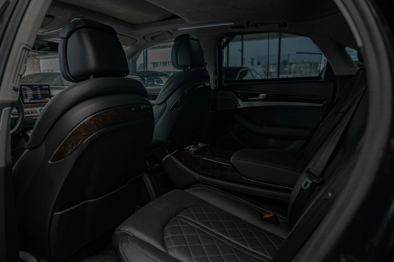 Audi A8 4.2TDI/Алкантар/Шибедах/Обдухване/Bose/Камера - изображение 8