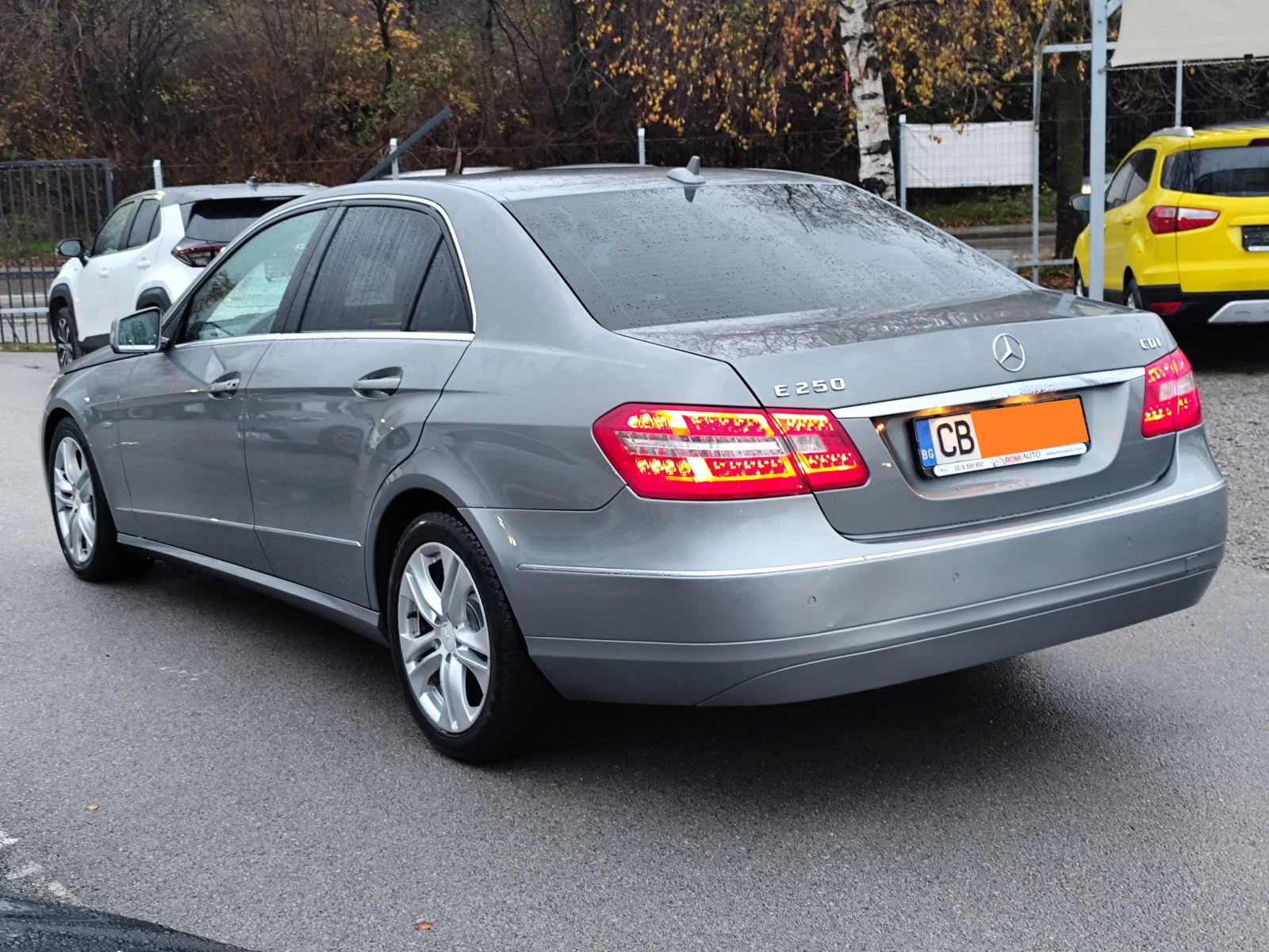 Mercedes-Benz E 250 CDi* АВТОМАТИК* LED/XENON* КОЖА* EURO5A*  - изображение 6