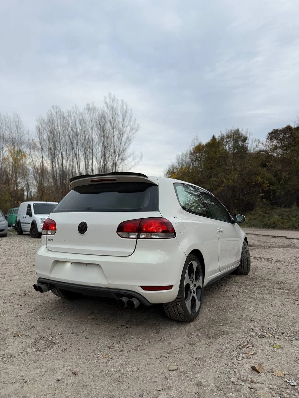VW Golf GTI - изображение 4
