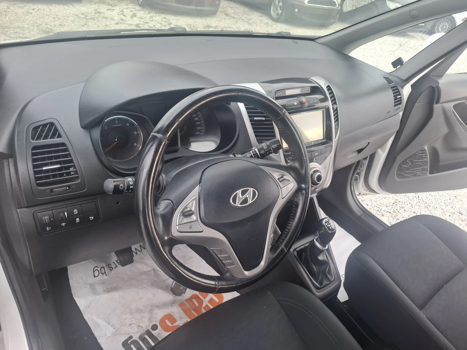 Hyundai Ix20 | Mobile.bg � ����������� 12