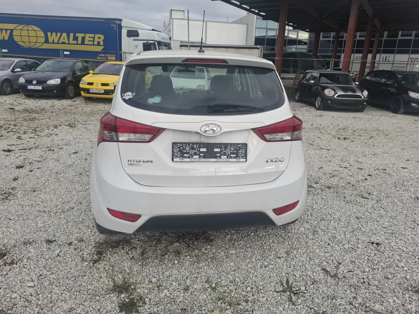 Hyundai Ix20  - изображение 4
