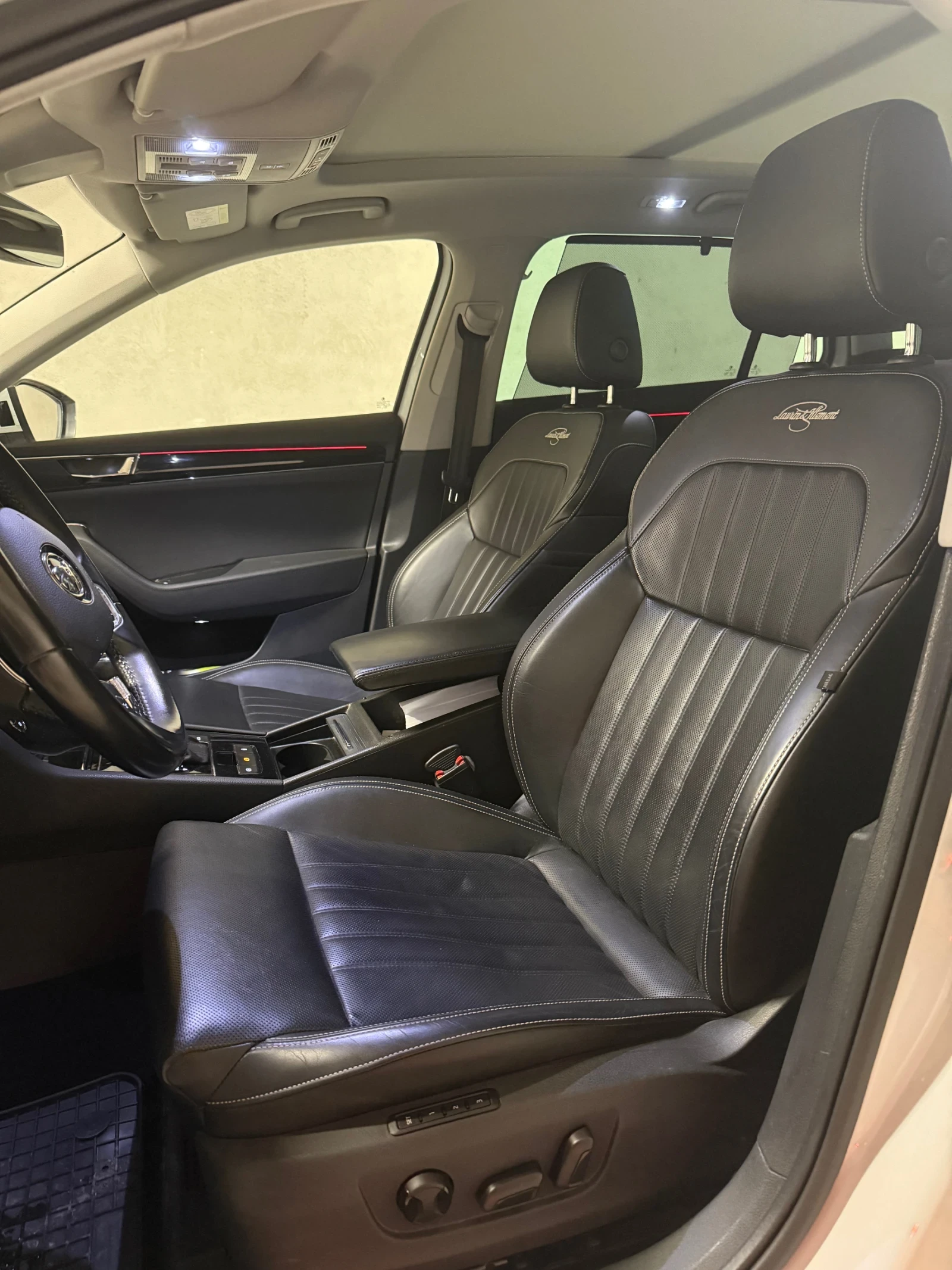 Skoda Superb L&K 2.0 TDI 200�.�. 4x4 Euratek/ Digital , Matrix  | Mobile.bg � ����������� 14