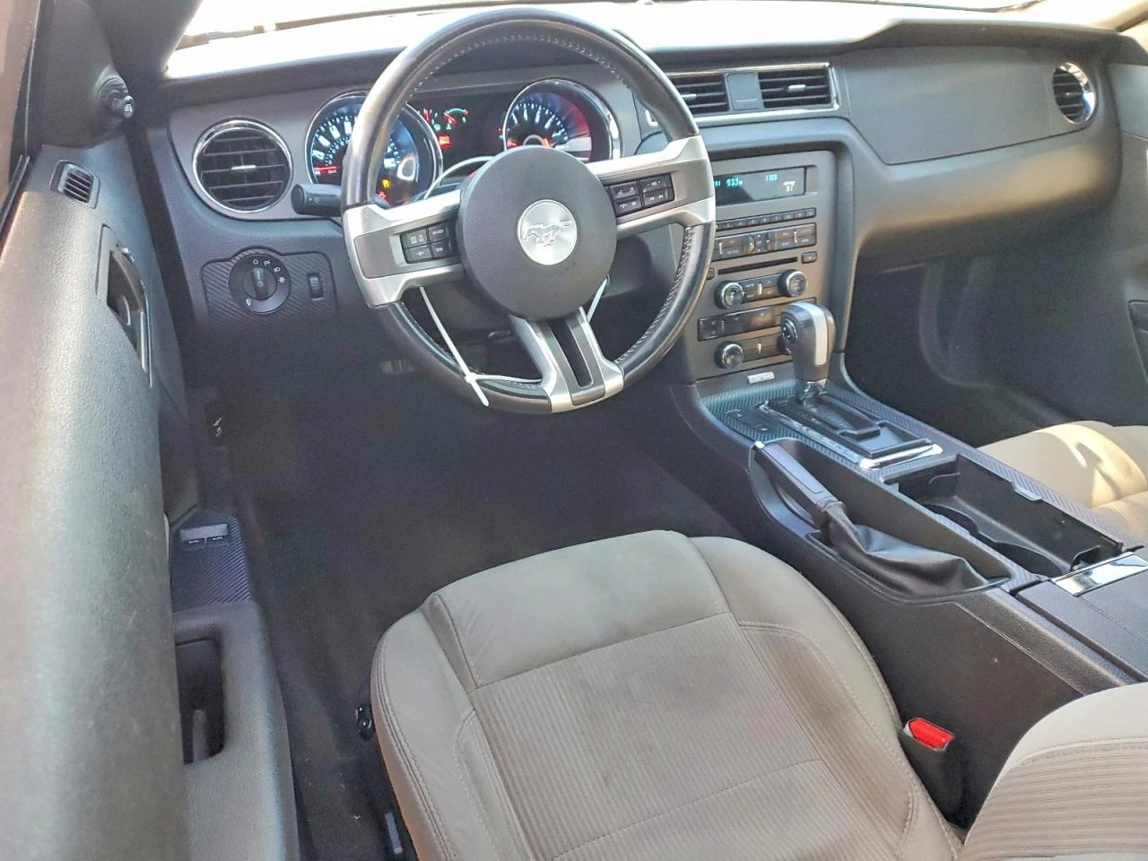 Ford Mustang 3.7l, снимка 8 - Автомобили и джипове - 53907352