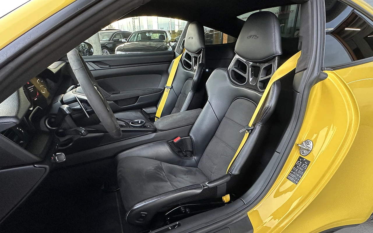 Porsche 911 Carrera 4 GTS, снимка 6 - Автомобили и джипове - 53952779