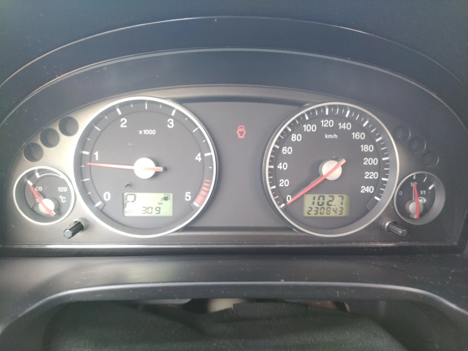 Ford Mondeo 2.0 TDCI DURATORQ AVTOMATIK, снимка 11 - Автомобили и джипове - 53971870