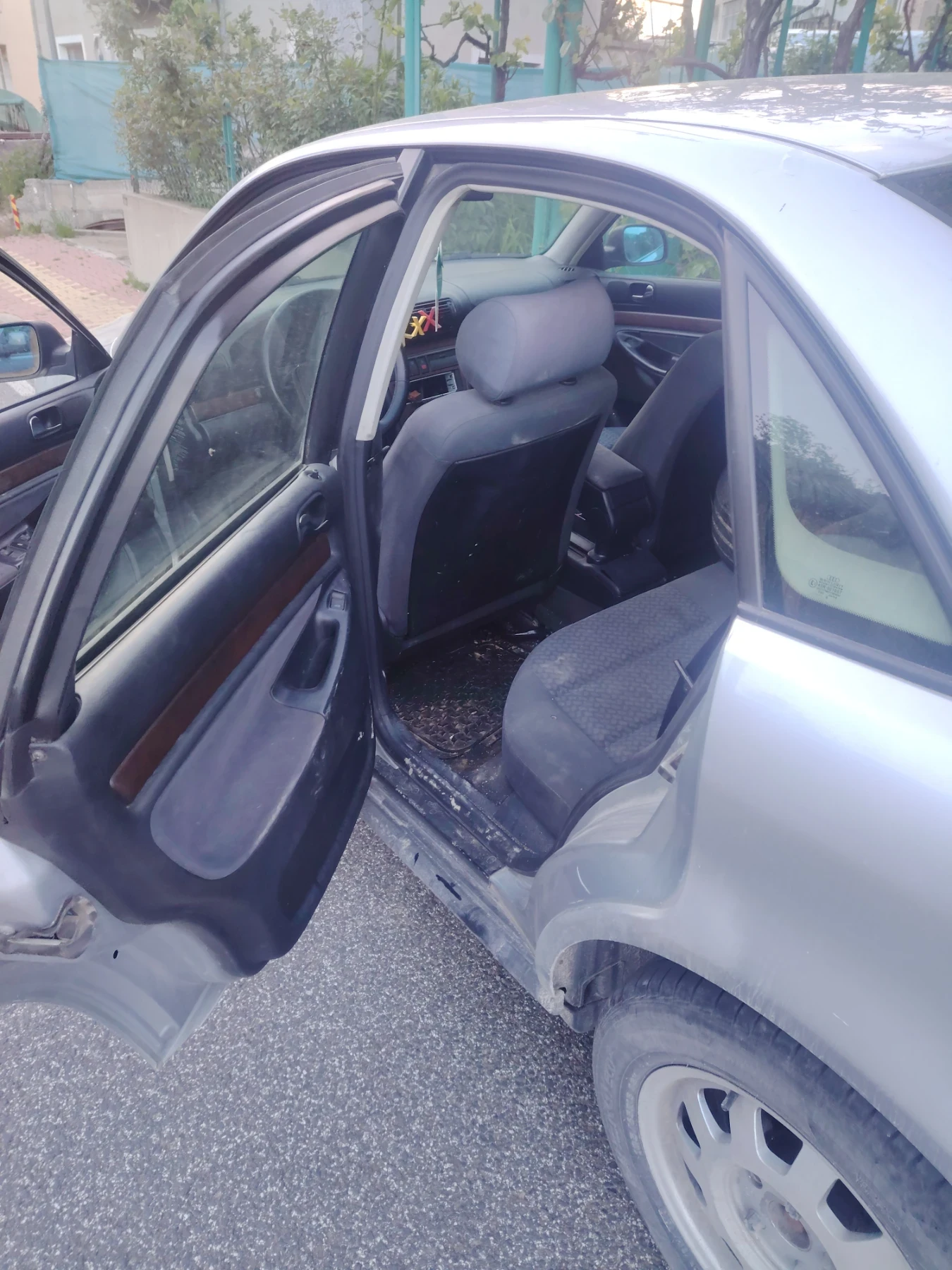 Audi A4 quattro  | Mobile.bg � ����������� 8