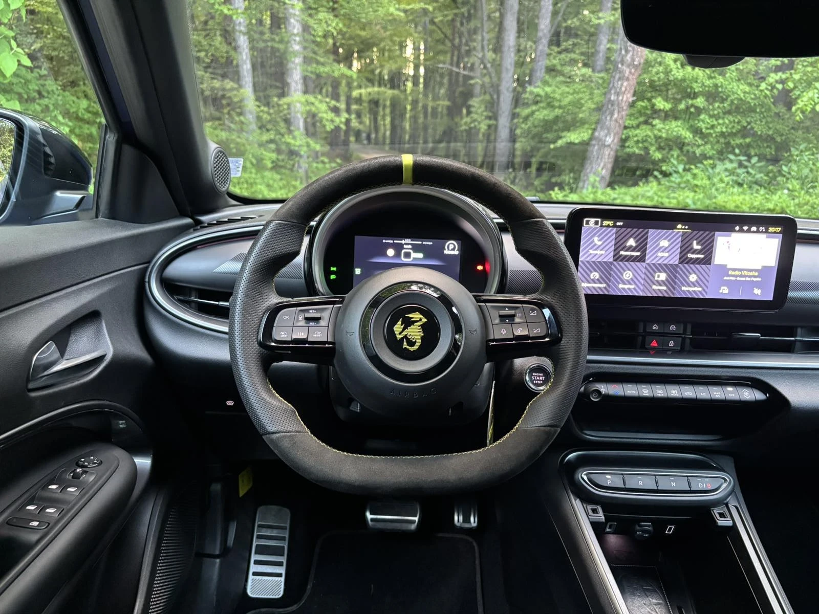 Abarth 600 SCORPIONISSIMA CAMERA LED KEYLESS, снимка 14 - Автомобили и джипове - 54687350