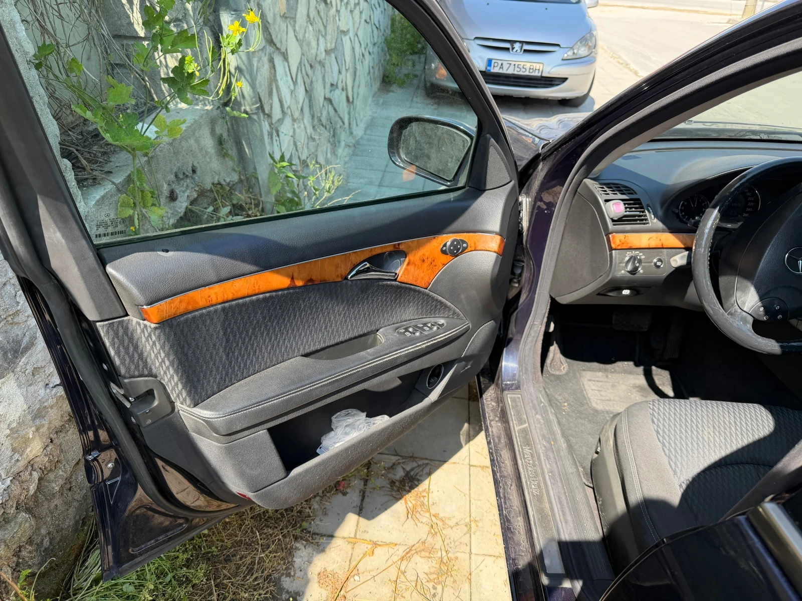 Mercedes-Benz E 270, снимка 7 - Автомобили и джипове - 54790365