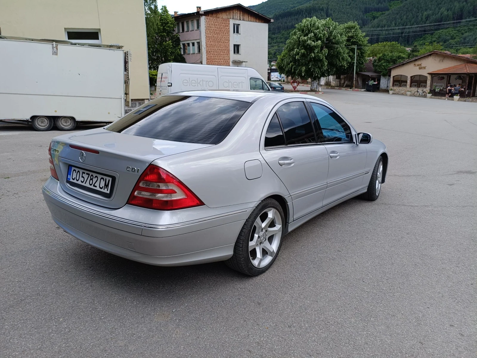 Mercedes-Benz C 200 SPORT Edition, снимка 3 - Автомобили и джипове - 54823113